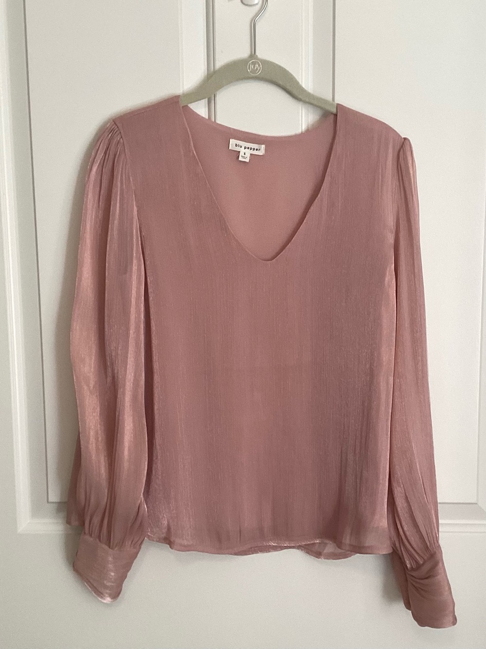 Blu Pepper Dusty Pink V-Neck Long Sleeve Blouse